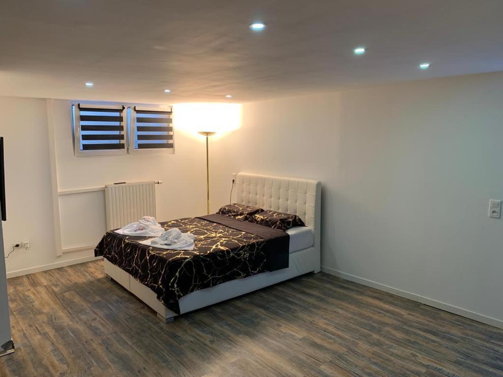 Studio 45M2 Tres Calme Village-Neuf Exteriér fotografie