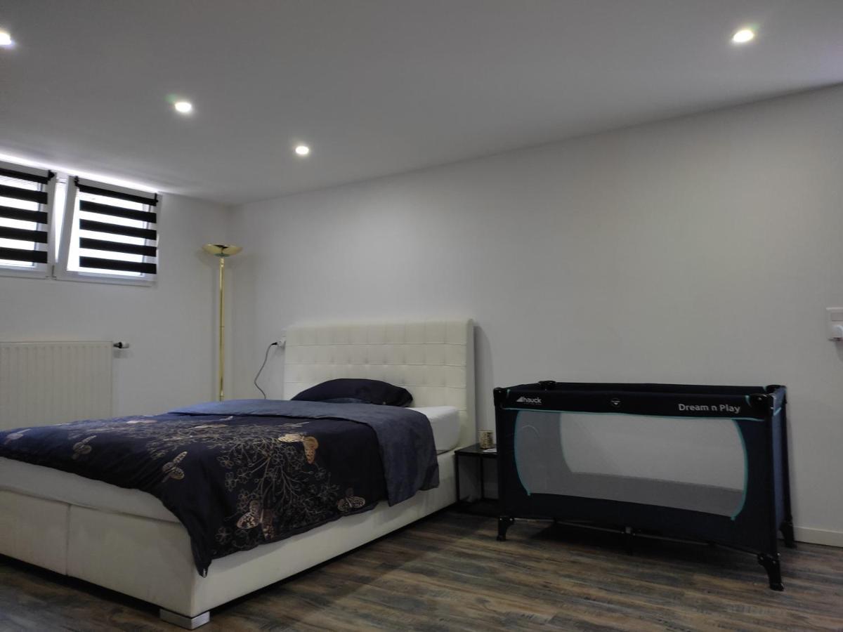 Studio 45M2 Tres Calme Village-Neuf Exteriér fotografie